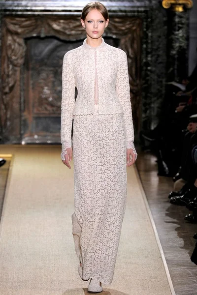 Look 26